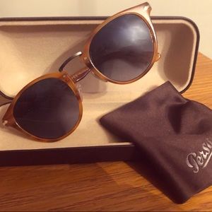 Persol "Typewriter" Unisex Sunglasses